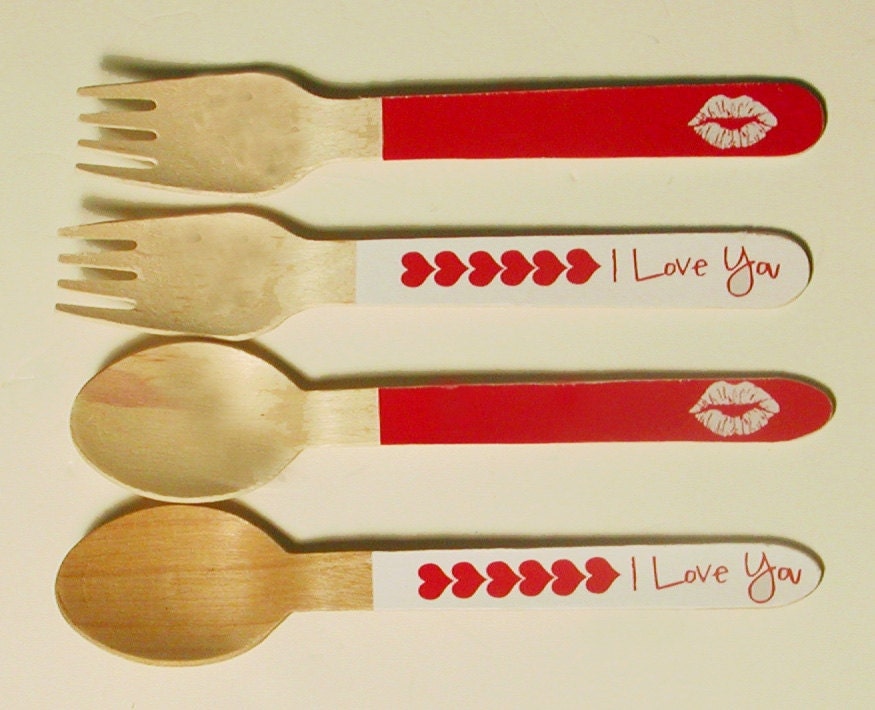 Love and Kisses Forks or Spoons - Set of 20 Il_570xn