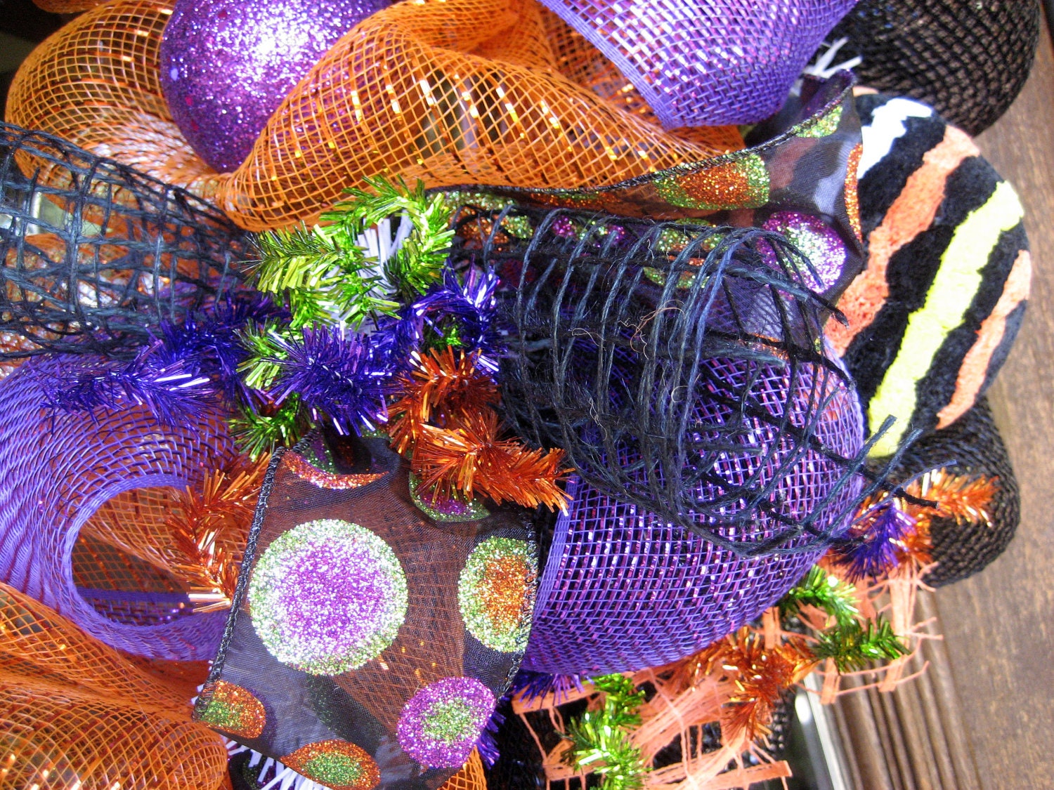 30" Deco Mesh TRICK or TREAT HALLOWEEN Wreath