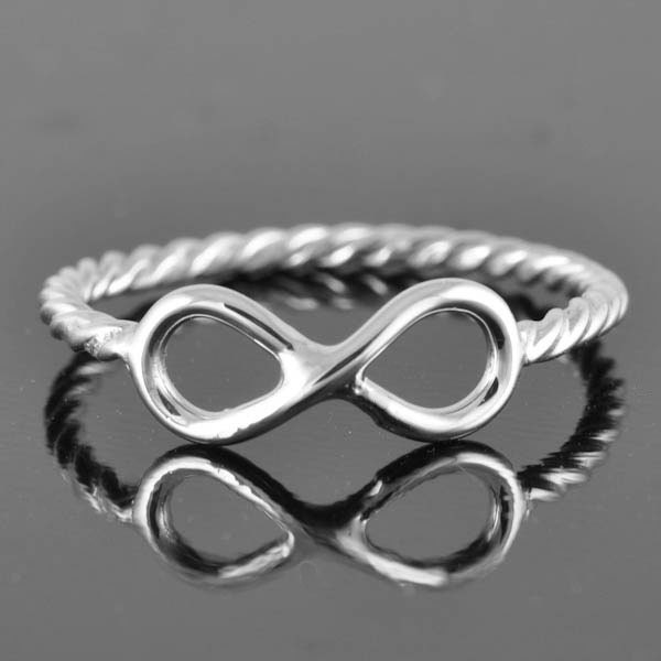 ON SALE - infinity ring, infinity knot ring, sterling silver ring, best friend ring, promise ring,personalized ring, sisters ring