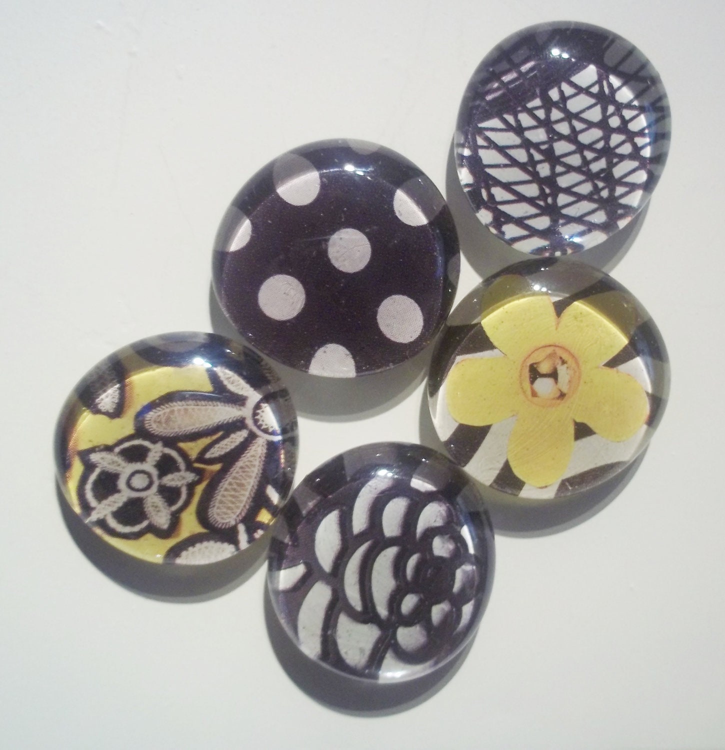 50% Off - 5 Piece Glass Magnet Set - Fridge Glass Magnets - Black White Yellow Flower - Polka Dot - Glass Gem Magnets - Round Magnets