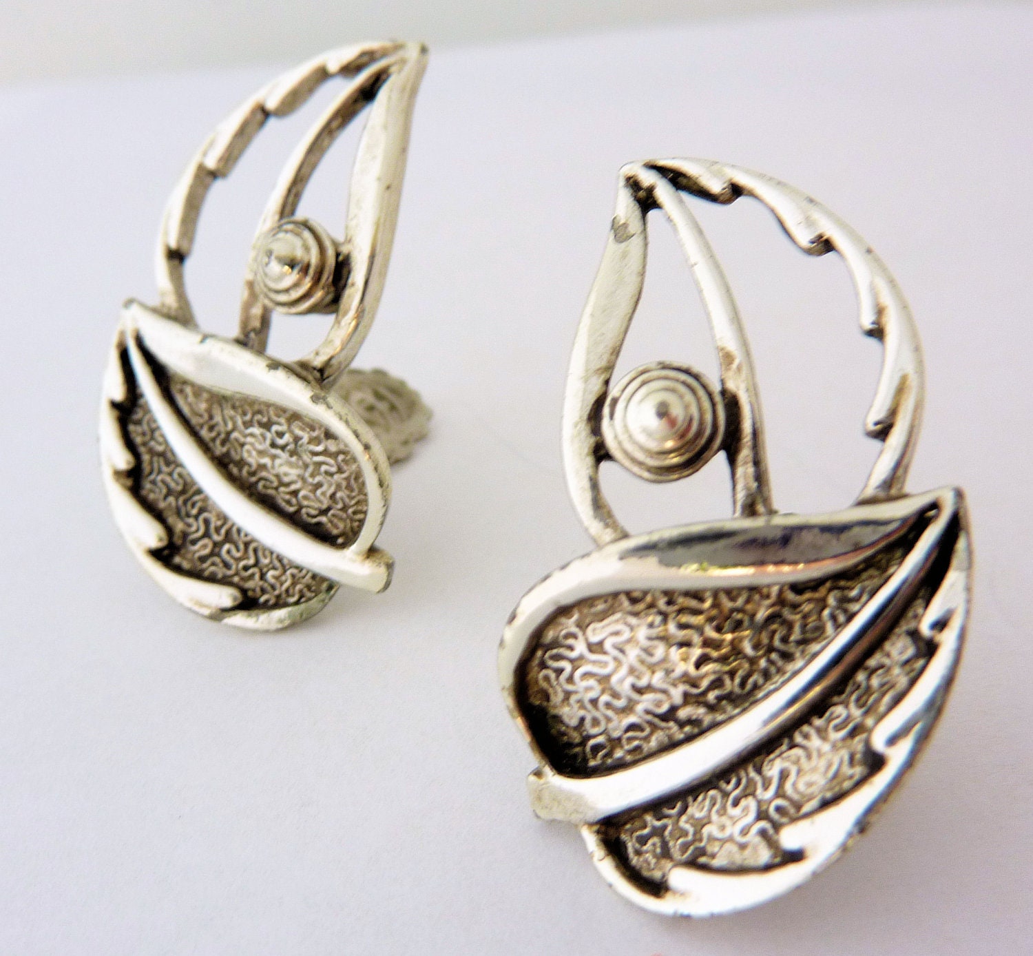 Sarah Coventry Leaf Motif Earrings, 1960s