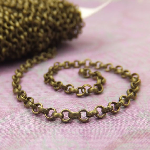 20ft Antique Brass Flat Round Open Links, Cross Chain 2x1mm - Unsoldered Flat Links - 20 Feet, Necklace Making Findings - Beadconet 1574