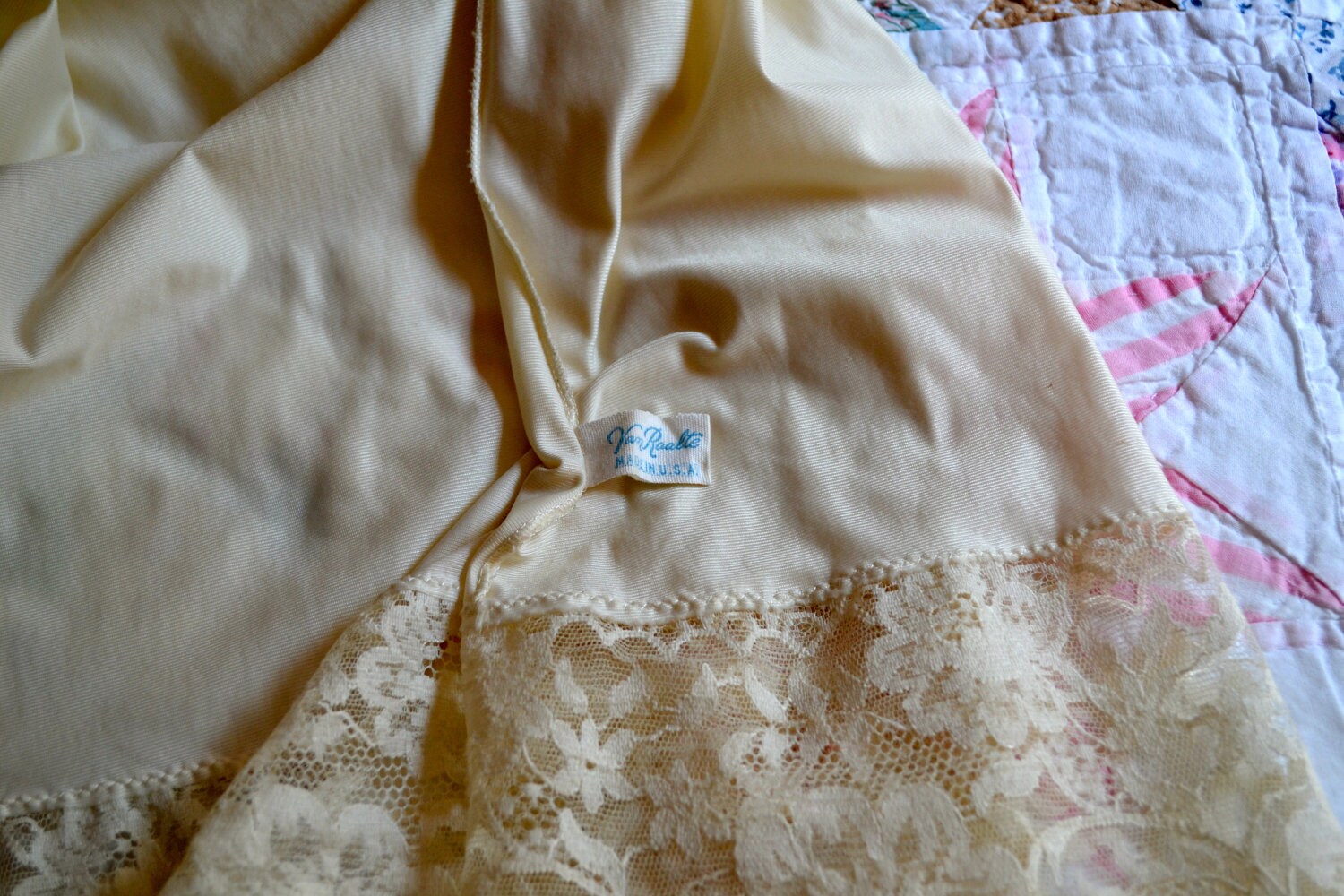 Vintage Lingerie Van Raalte Mad Men Full Slip Butter Cream