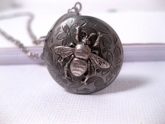 Silver Bee Floral Locket With Bird