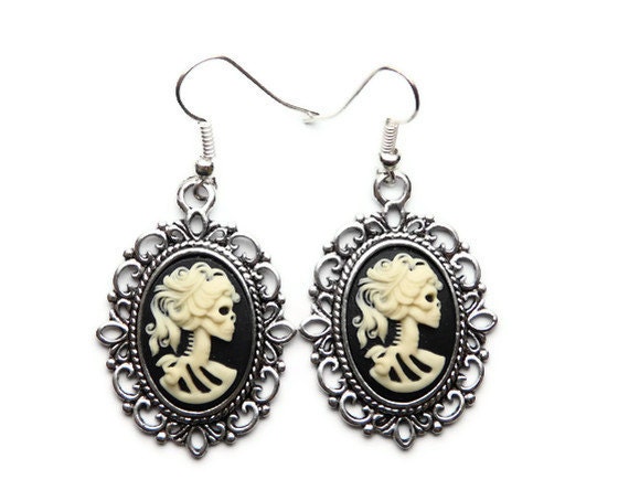 Lolita Skeleton Earrings, Skull Cameos, Gothic, Lady, Black, Original Bone Colour
