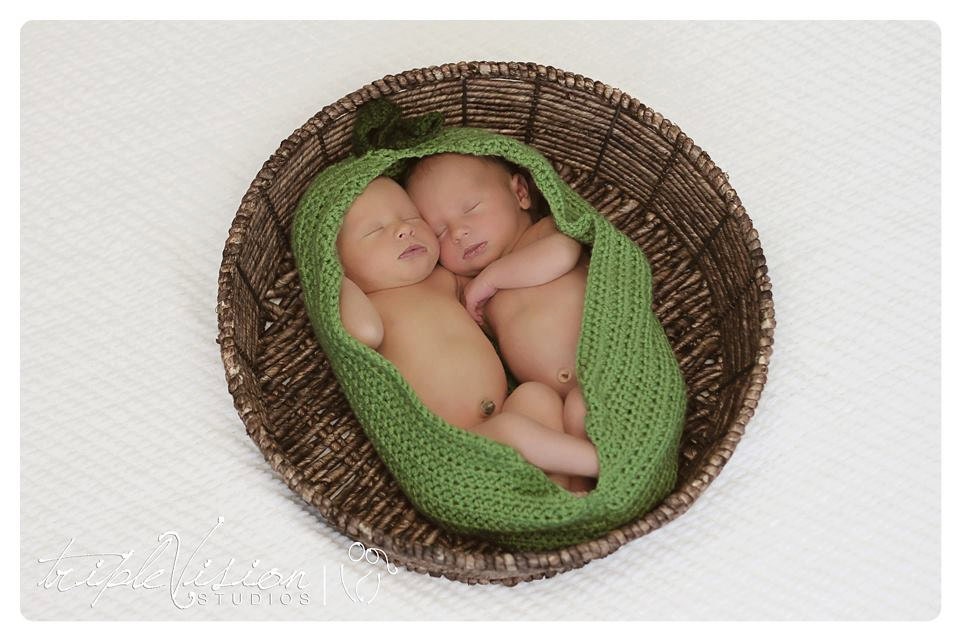 Twin Newborn Pea Pod Crochet Photo Prop With Matching Leaf Headband