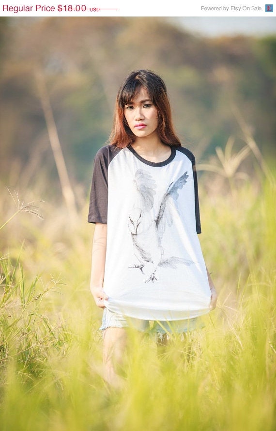 ON SALE Pigeon screenprint on Baseball Shirt Raglan short Sleeve Men Women T-Shirts Size M