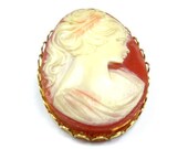 Art Deco Shell Cameo Brooch 1940s Vintage Wedding Jewelry