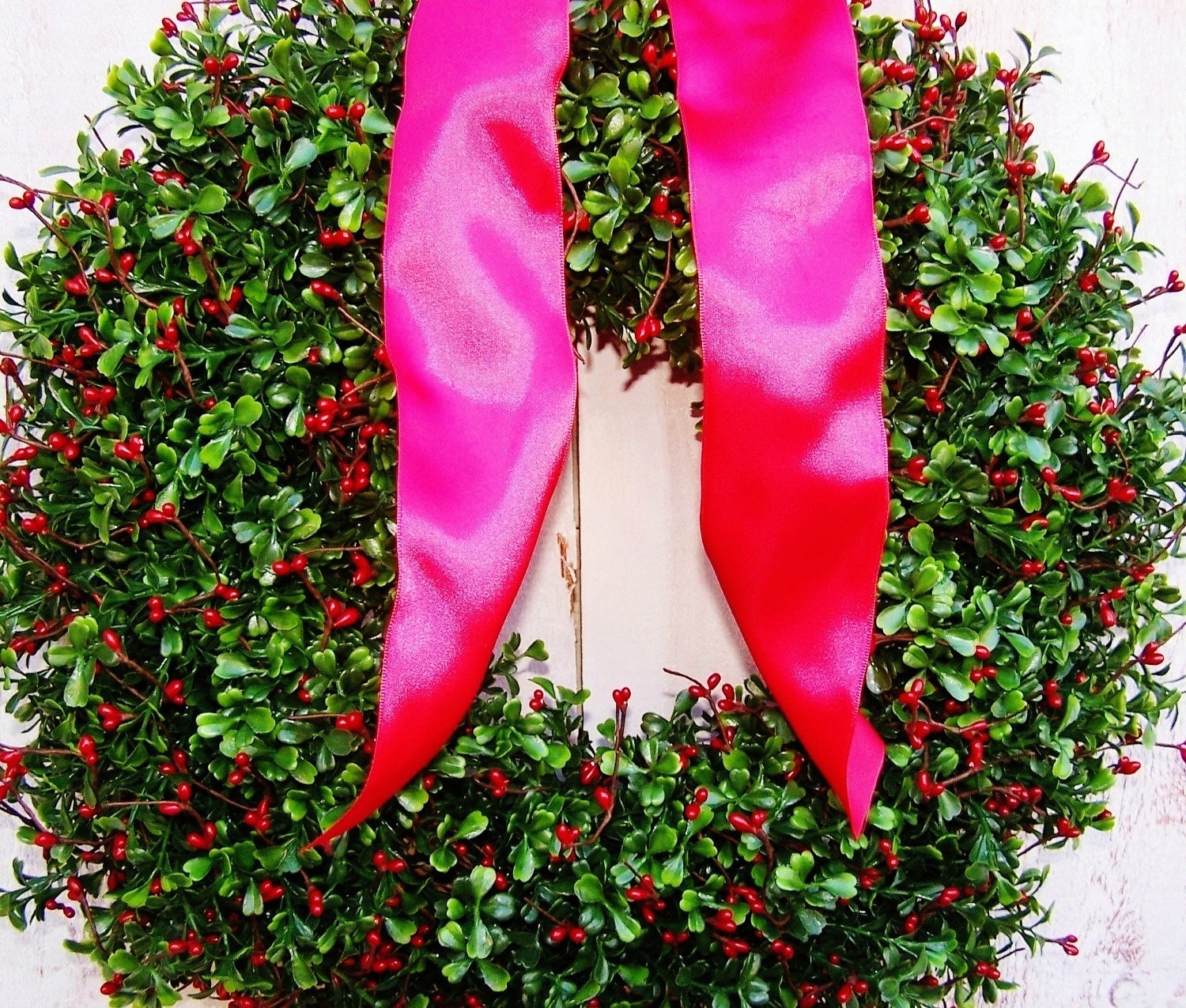 Spring/Summer Wreath-Front Door Wreath-Cottage Chic Wreath-RED BERRY BOXWOOD Door Wreath-Spring Decor-Cottage Chic-Primitives Country Decor
