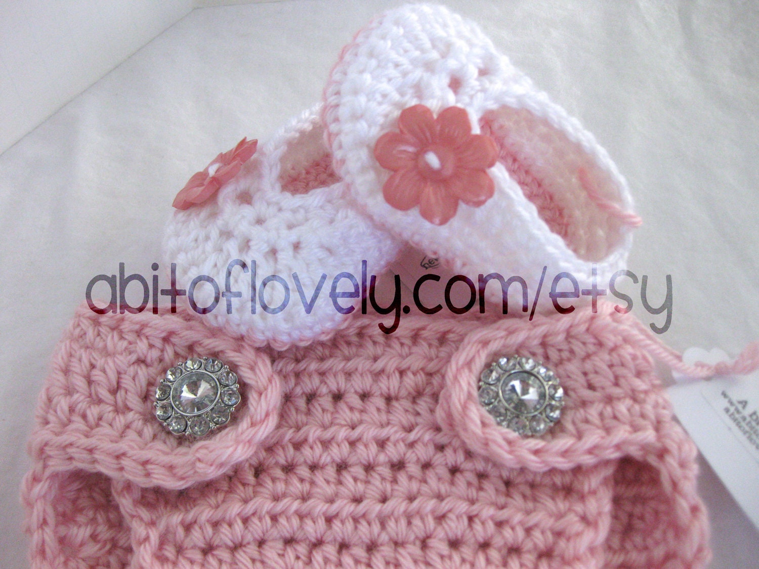 Baby Girl Shoes / Slippers / Booties and Diaper Cover Pink & White SET - YOUR choice size - (newborn - 12 months) - photo prop - children