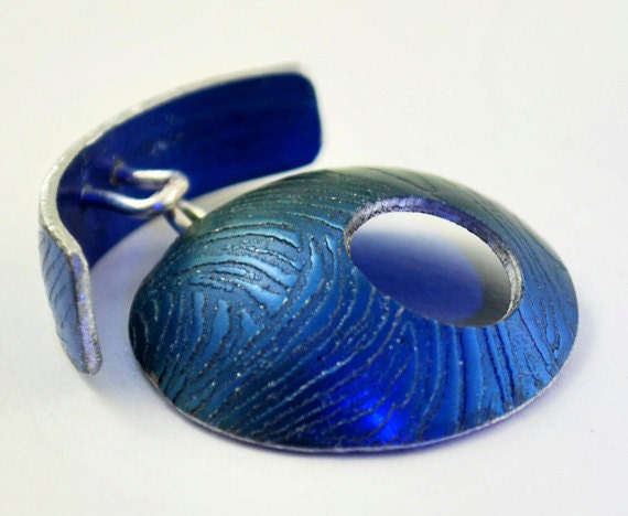 Anodised Aluminum toggle & clasp - handmade - blue and green