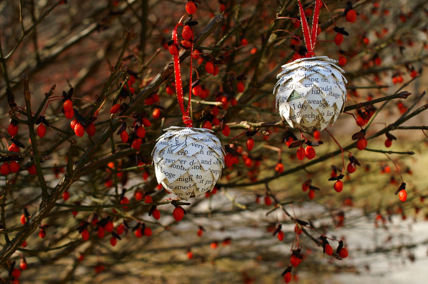 Mini Pine Cone Ornaments- Set of 2 Mini Pine Cones Made From Book Pages, Hop Cones, Book Page Ornament,  Mini Tree Decorations