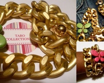 Butterfly Garden: Matte Gold Double Wrap Green Butterfly Bracelet