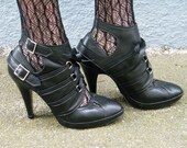 Strappy leather spats with front lacing -Niobe