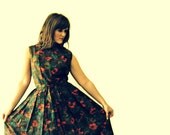 1950s Poppy Print Dress / 50s Cotton Sundress / Brown and Red / Red Floral Print /  Size Medium