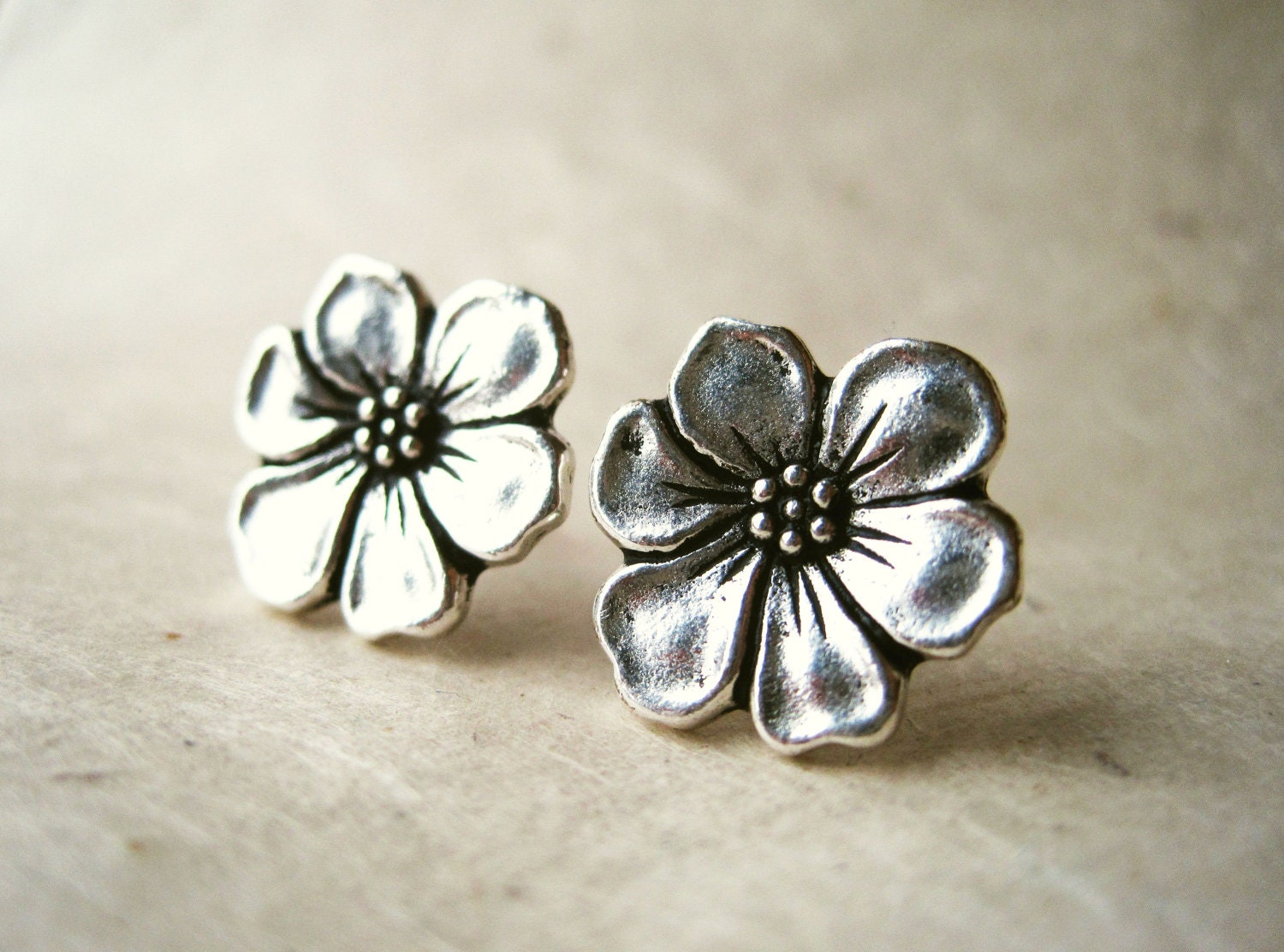 Silver Flower Earrings. Bridesmaid Jewelry. Apple Blossom Stud Earrings. Floral Silver Earrings. Silver Plated Pewter Grey Earrings. FSE1