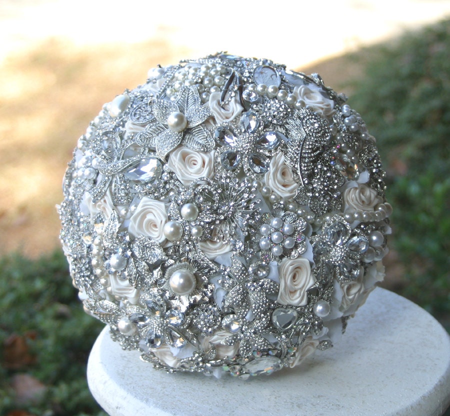 Wedding Brooch Bouquet. Deposit on Crystal  Bridal Bouquet. Made to order bouquet. Heirloom Broach Bouquet