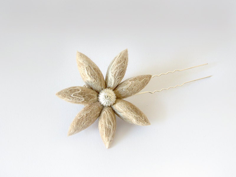 Flower Hair Pins, beige, everyday accessory