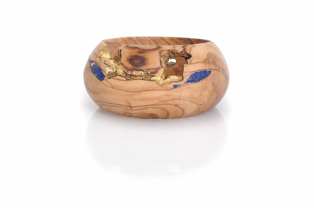 Wood Bracelet of Olivewood, Gold Leaf and Lapis Lazuli