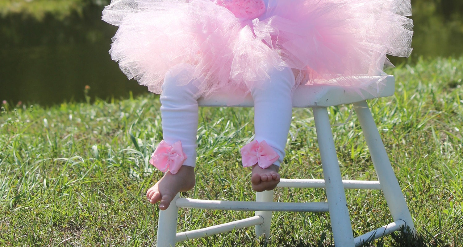 fancy bow baby leg warmers size 0-24 months other colors available