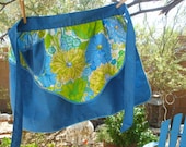 1970s Large Print Apron / Blue Green