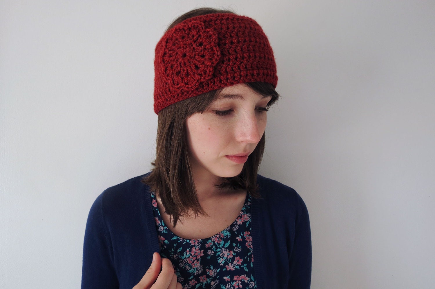 Crochet Earwarmer, Crochet Headband, Flower Motif Earwarmer, Crochet Flower Headband in Red / The Marlowe Earwarmer
