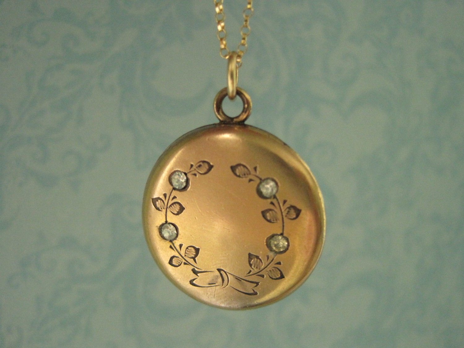 Antique Locket, Etched Bow, Edwardian, Wedding Locket
