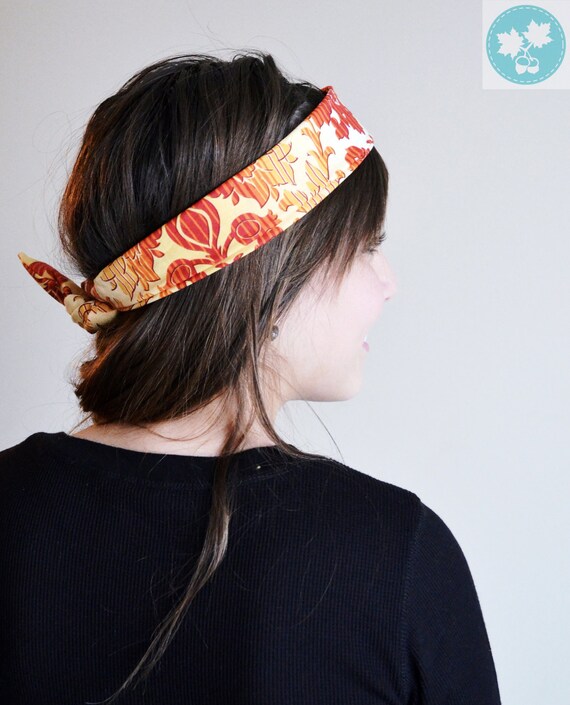 Hippie headband. 50's hair wrap. Rockabilly headscarf. 60's style. Pin up fashion. Rusty orange. Golden yellow. Psychedelic floral print.