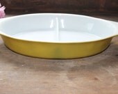 Pyrex Avocado Green Divided Dish 063 - 1 Qt.