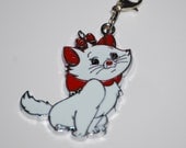 Cute Disney Marie Aristocat Cat Enamel Clip Charm, zipper pull, backpack, cell phone, purse clip, bracelet, necklace or scrapbooking