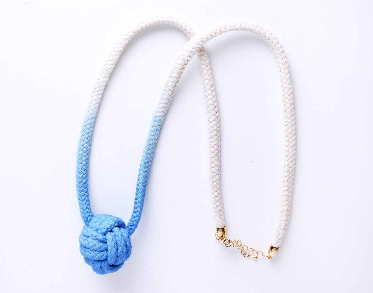 Dip Dye - Cotton Rope Necklace in blue with "Monkey's Fist"