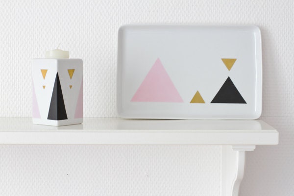 Geometric triangle candle holder