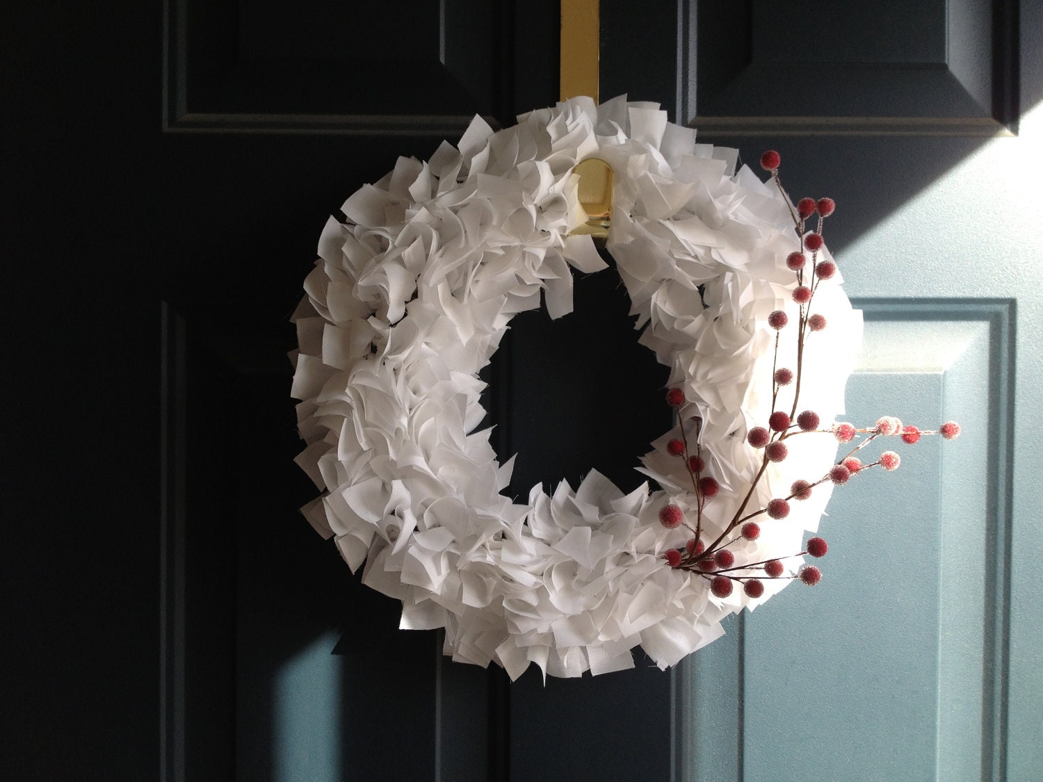 White Christmas Holiday Fabric Rag Wreath with Frosted Red Berries