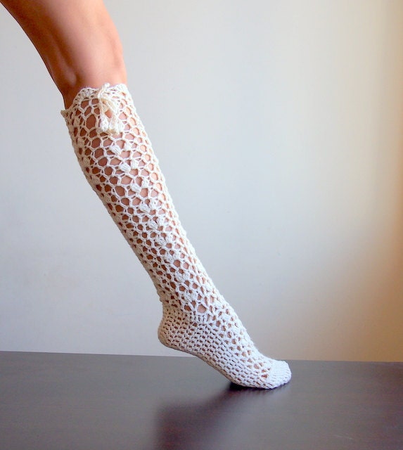 PDFpattern - Knee high Sokcs, legwarmers, lacy slippers crochet - DIY tutorial - lace - dance, yoga, wedding, bride - Instant Download