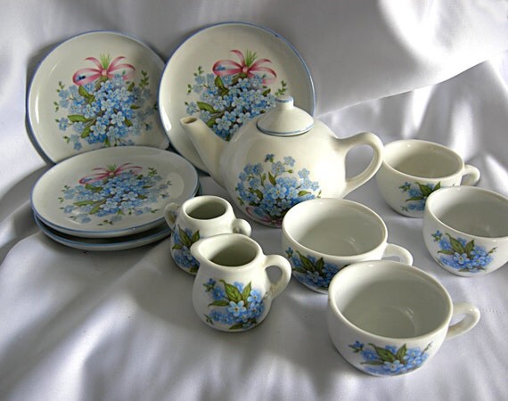 11 Piece Childrens Porcelain Ceramic Tea Set - Hallmark REUTTER PORZELLAN West Germany - Vintage Pre 1989