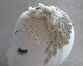 Vintage Inspired Bridal Hat. Mini Bridal Hat /  Bridal Fascinator / Harlow