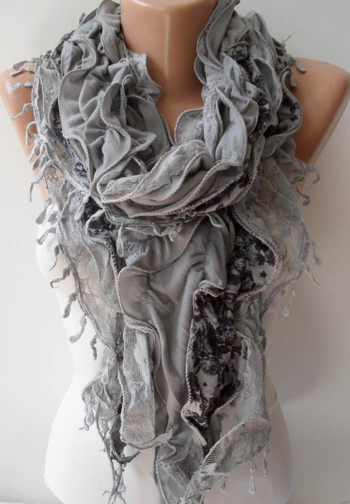 Trendy- Light Grey Lace and Cotton Ruffle Scarf