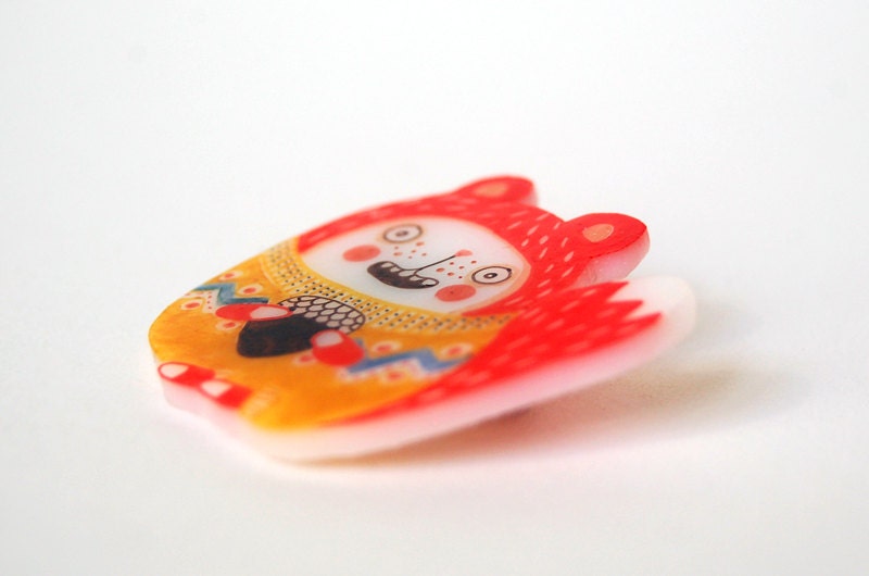 TIFFANY the squirrel - shrink plastic brooch