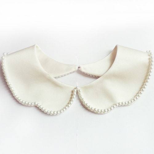 Spring. Collar. Milk with pearls.
