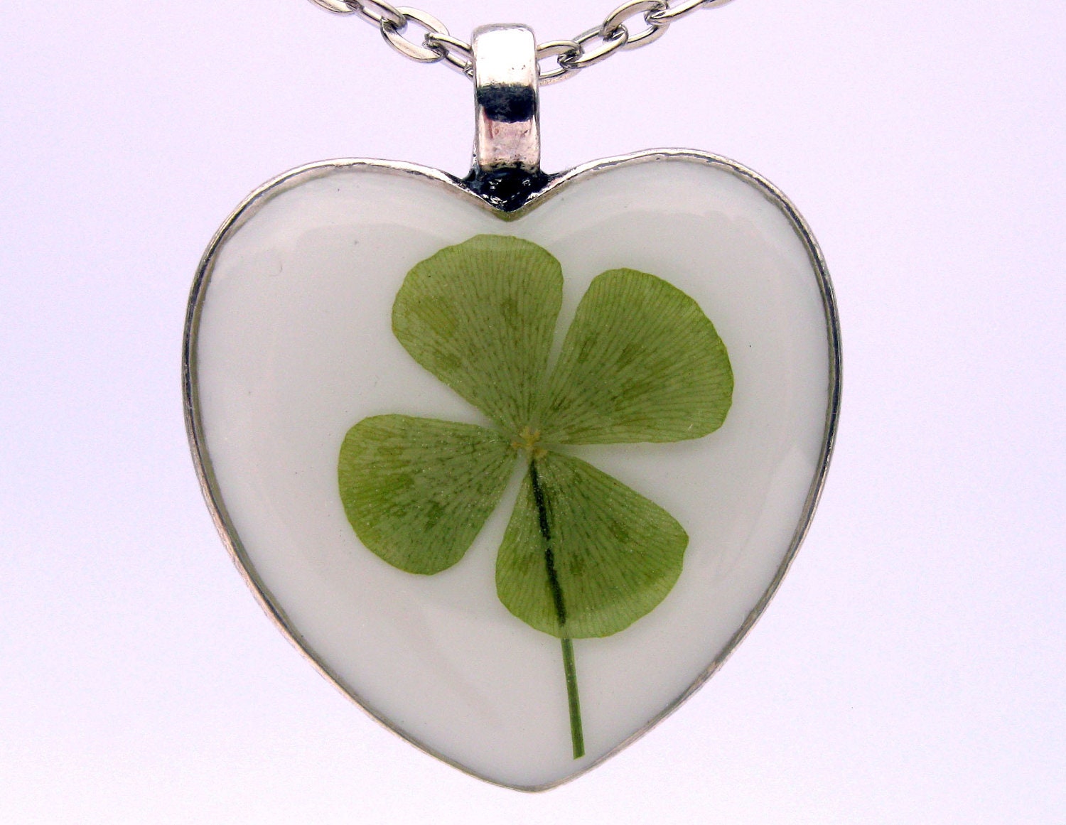 Real 4 leaf clover resin pendant necklace -  Clover encased in resin and preserved forever