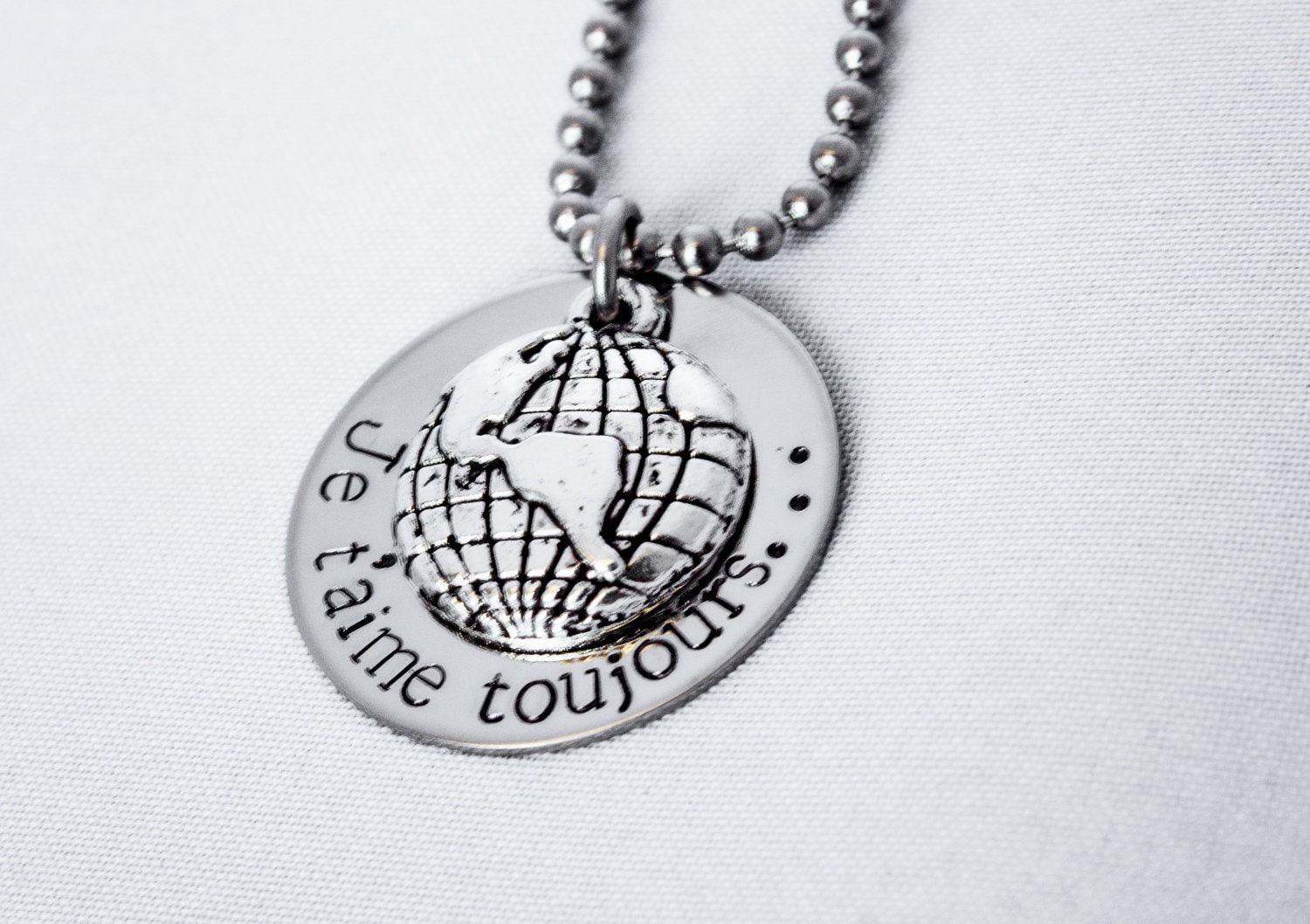 Relationship Necklaces on Necklace   Globe Charm   Long Distance Relationship Jewelry