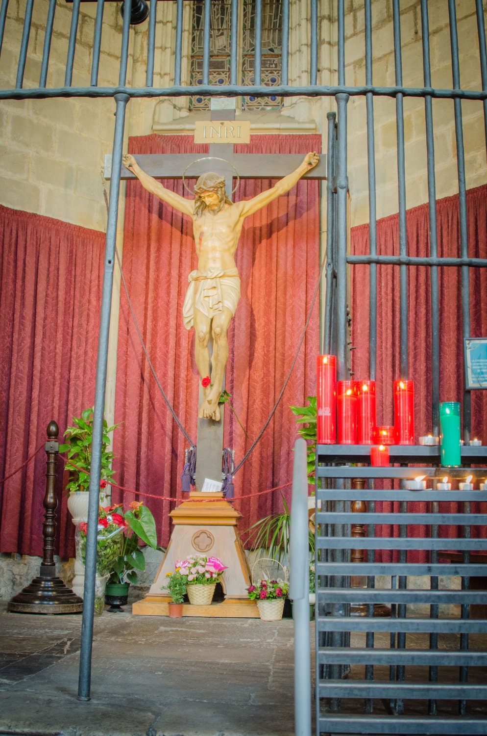 Jesus Christ, Cathedral of the Holy Cross and Saint Eulalia, Barcelona, Spain - 8x12 Matte Photo Print