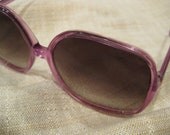 Bonneau sunglasses pink plastic frames very nice condition.... big, cool, 80s style
