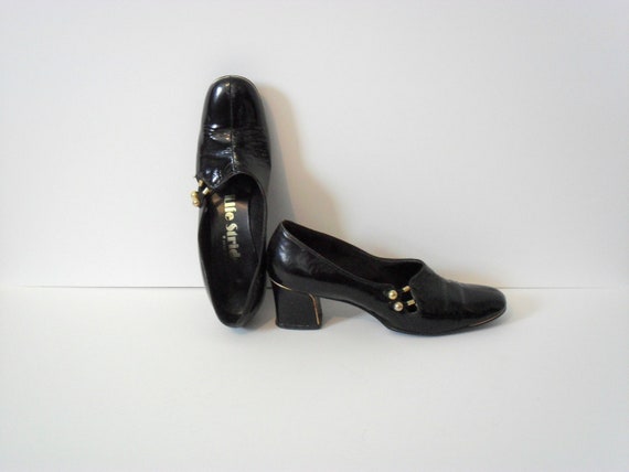 Items similar to 60s black patent Life Stride shoes sz 7 on Etsy