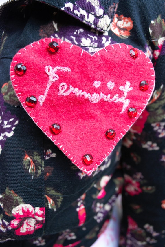 Femmeinist - Embroidered Felt Heart Shaped Brooch with Ruby Red Rhinestones