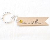 Kraft Flag Tags  - Make a big wish x 10