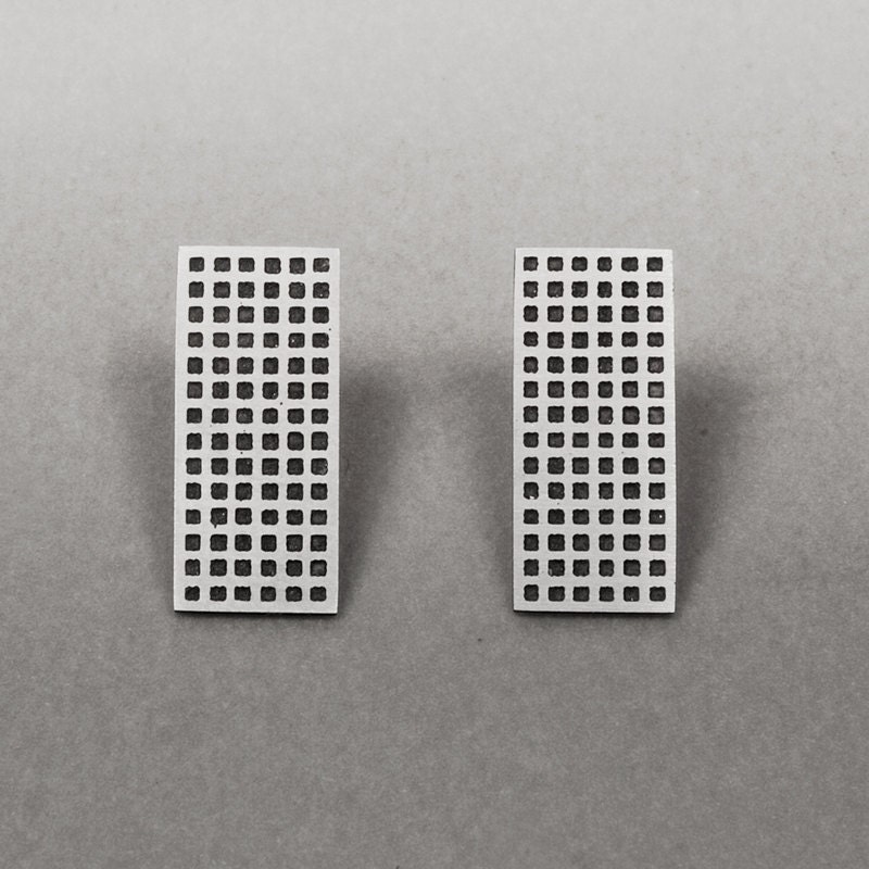 Geometric silver stud earrings with etched grid. Oxidized sterling silver. Handmade. Geometric.
