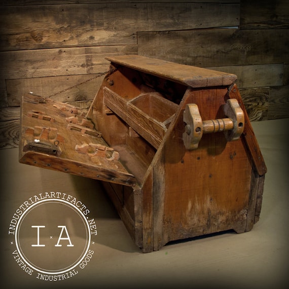 Vintage Industrial Carpenter's Tool Box on Etsy - Woodworking 