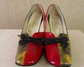 Vintage 1950s 1960s Shoes / Red and Brown Two-Tone Shoes with Bow