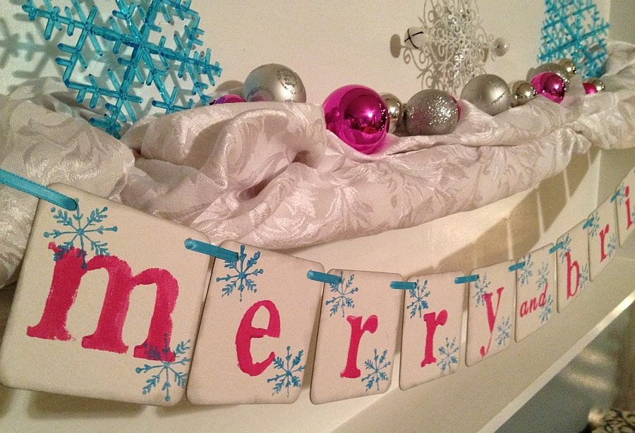 Christmas banner, Merry and Bright banner, Holiday decoration, garland, sign, photo prop